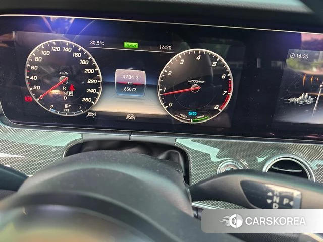 Mercedes-Benz E-Class W213 2019 Серый из Кореи, фото 3