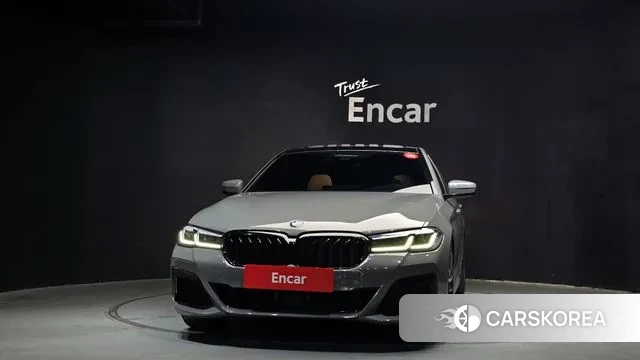 BMW 5 Series (G30) id 3524289 из Кореи 13