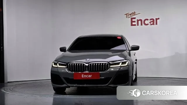 BMW 5 Series (G30) id 3497995 из Кореи 13