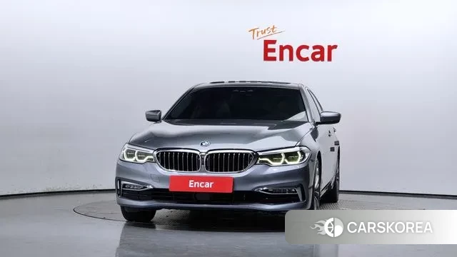 BMW 5 Series (G30) id 3024483 из Кореи 13