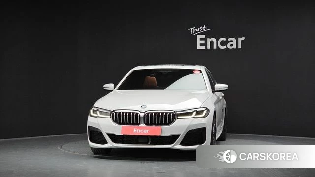 BMW 5 Series (G30) id 4935433 из Кореи 23