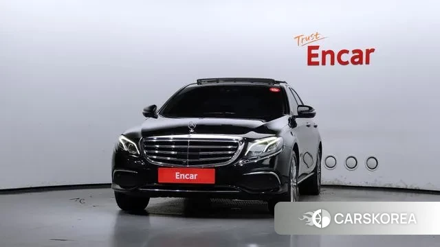 Mercedes-Benz E-Class W213 id 3139529 из Кореи 13