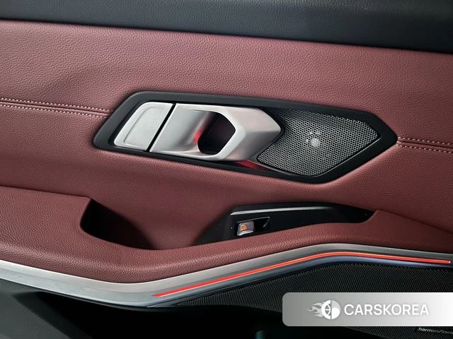 BMW 3 series id 4274642 из Китая 20