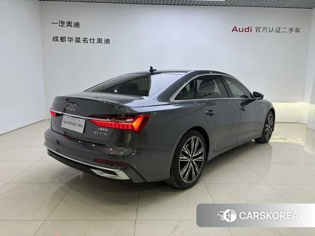 Audi A6L id 4217505 из Китая 12