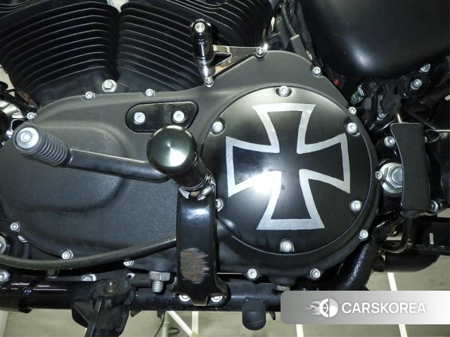 Engine photo