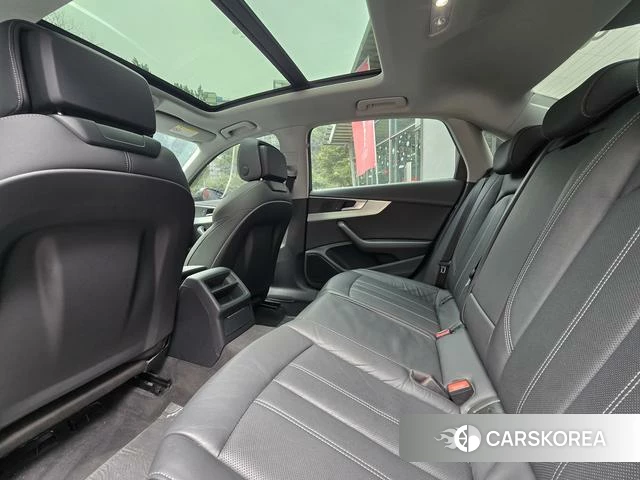 Audi A4L id 4297829 из Китая 13