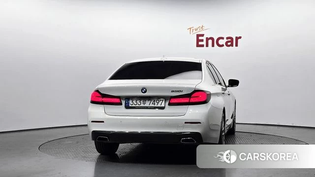 BMW 5 Series (G30) id 4555983 из Кореи 23