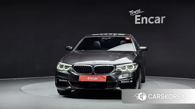 BMW 5 Series (G30) id 3313641 из Кореи 13