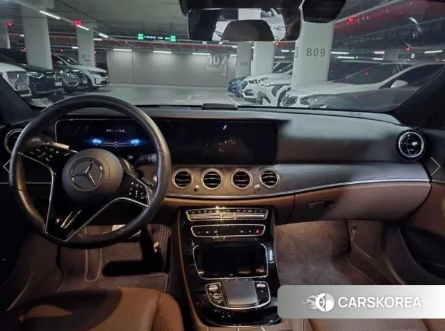 Mercedes-Benz E-Class W213 2022 Серый из Кореи, фото 3