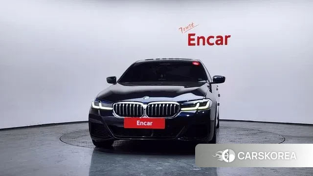 BMW 5 Series (G30) id 3650739 из Кореи 13