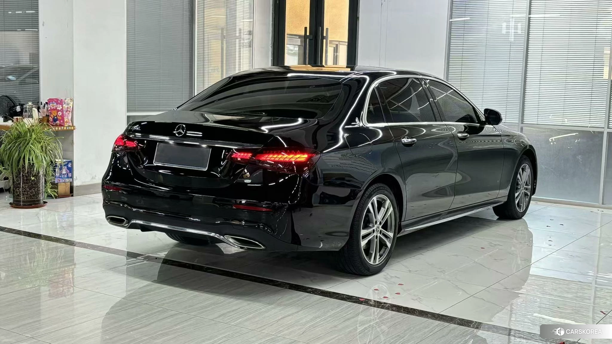 Mercedes-Benz E-class id 4512848 из Китая 7