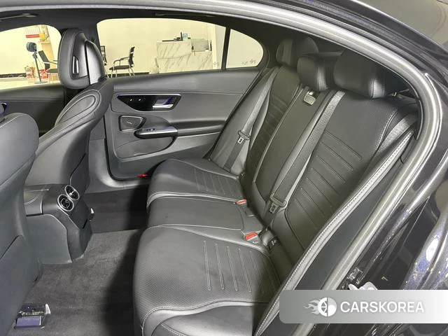 Mercedes-Benz Class C id 4279365 из Китая 8