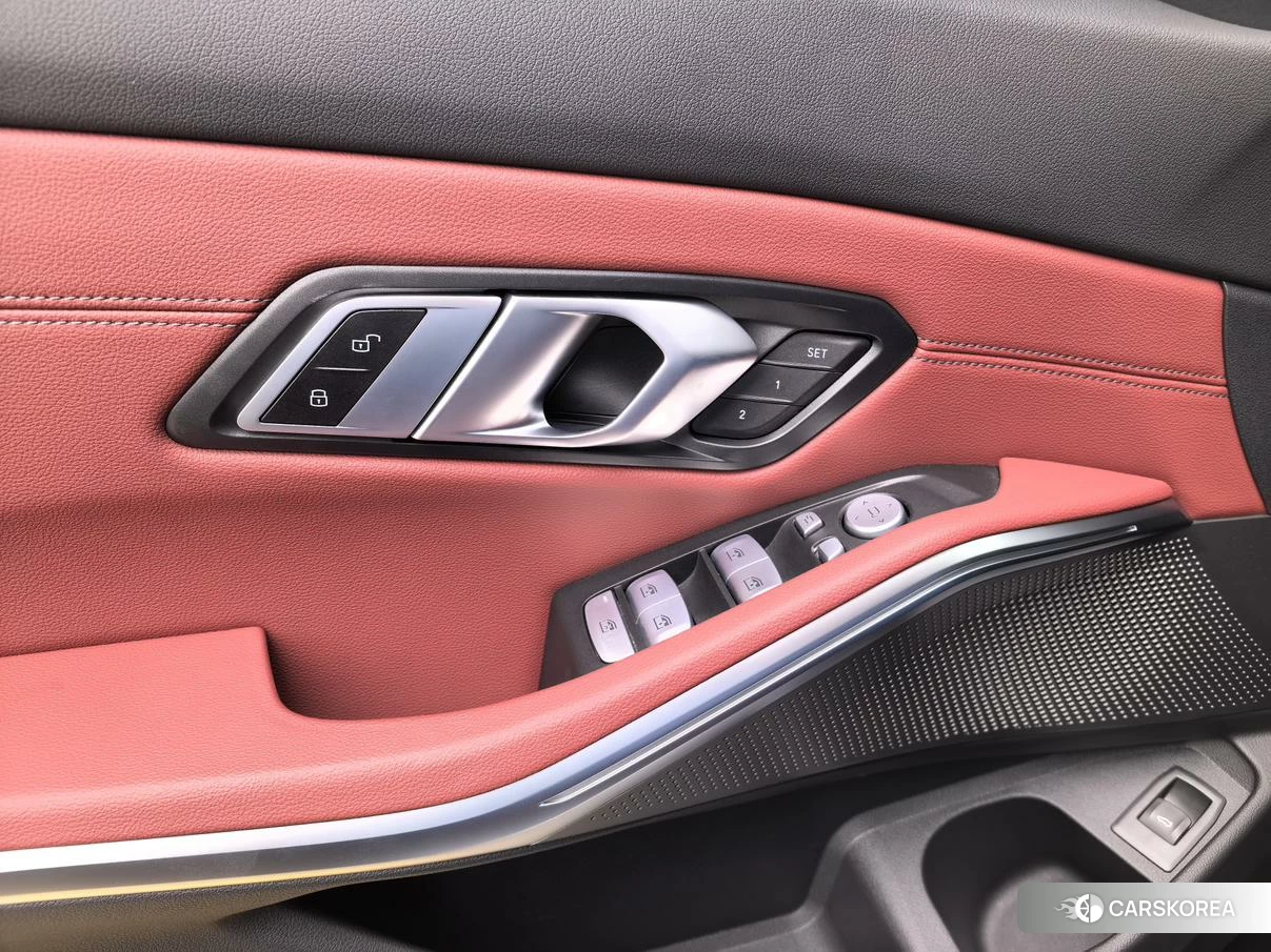 BMW 3 series id 4485489 из Китая 10