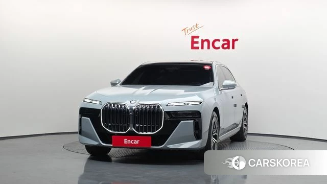 BMW 7 Series (G70) id 3793444 из Кореи 13
