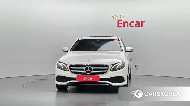 Mercedes-Benz E-Class W213 id 3391746 из Кореи 13