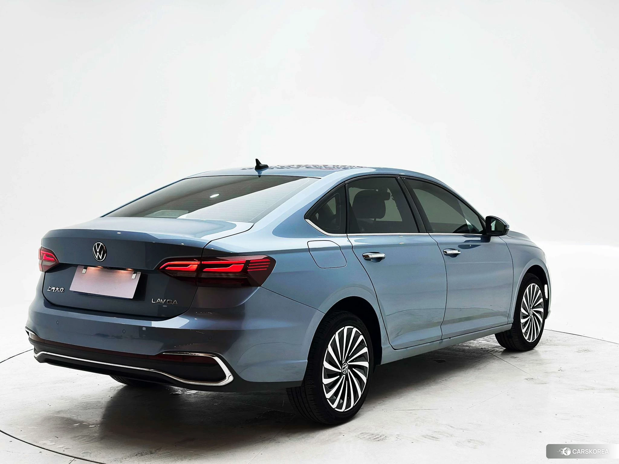 Volkswagen Lavida id 4461515 из Китая 17