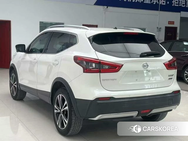 Nissan Qashqai 2022 Белый из Китая, фото 3