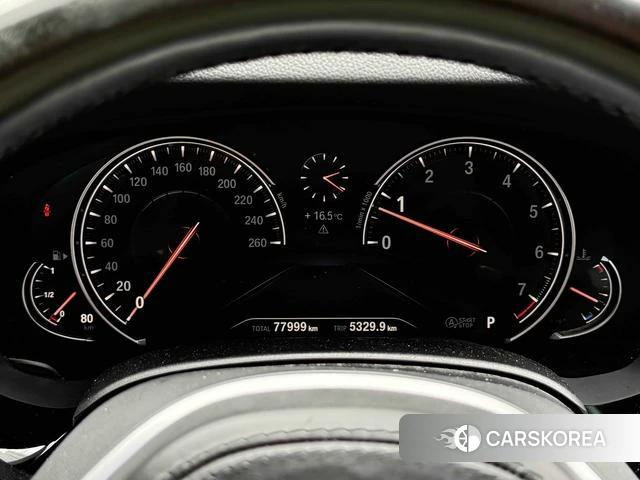 BMW 5 series 2018 Черный из Китая, фото 3