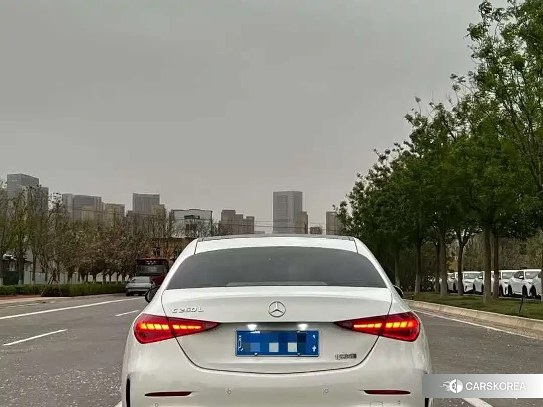 Mercedes-Benz C-class 2024 Белый из Китая, фото 3