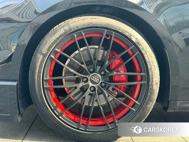 Audi A7 2022 Черный из Китая, фото 6