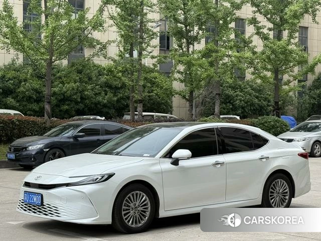 Toyota Camry 2025 Белый из Китая, фото 6