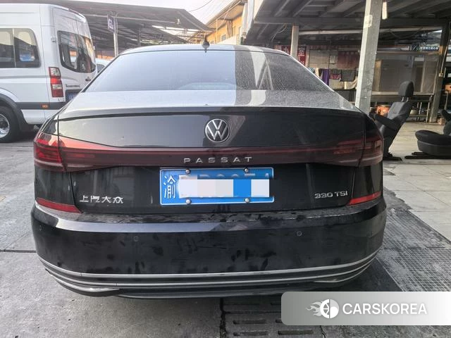 Volkswagen Passat 2022 Черный из Китая, фото 3