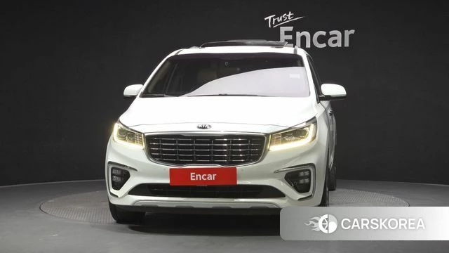 Kia The New Carnival id 4483318 из Кореи 13