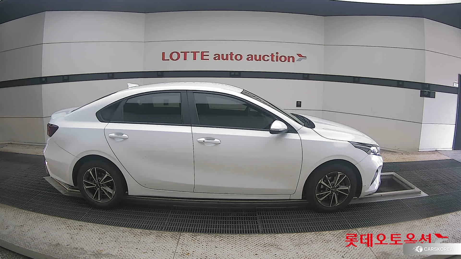 Kia K3 id 4504348 из Кореи 23