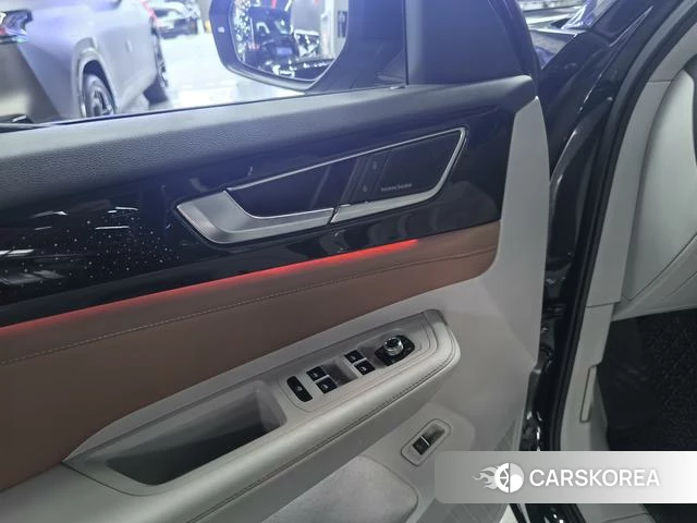 Volkswagen Tourang 2023 Черный из Китая, фото 3
