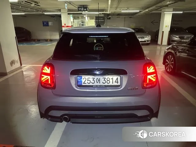 Mini Cooper 2021 Серебристо-серый из Кореи, фото 3