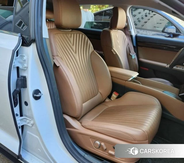 Hyundai Grandeur Hybrid (GN7) 2024 Белый из Кореи, фото 3