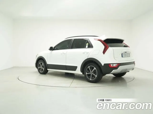 Kia Di Ol Nu Niro id 2868344 из Кореи 13