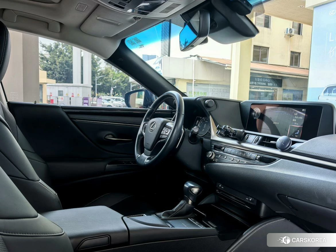 Lexus ES 2019 Синий из Китая, фото 4