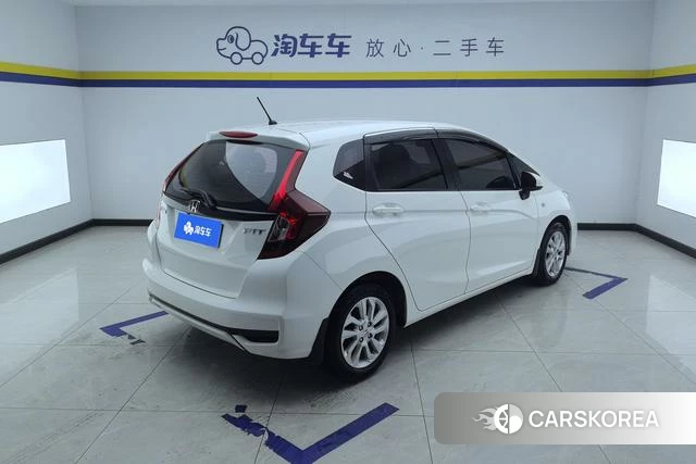 Honda Fit id 4198778 из Китая 10