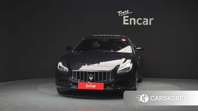 Maserati Quattroporte id 3866915 из Кореи 13