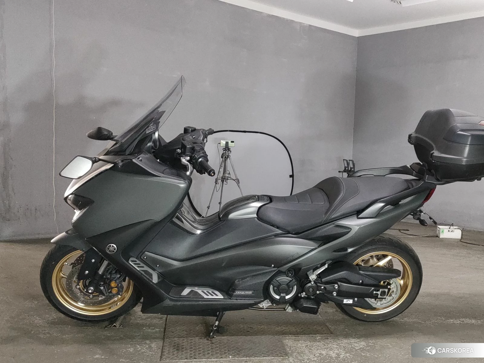 Yamaha T-MAX 560 2021 из Японии
