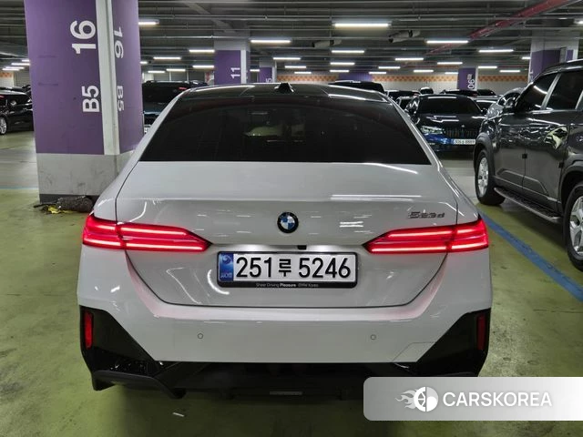 BMW 5 Series (G60) id 4847260 из Кореи 12