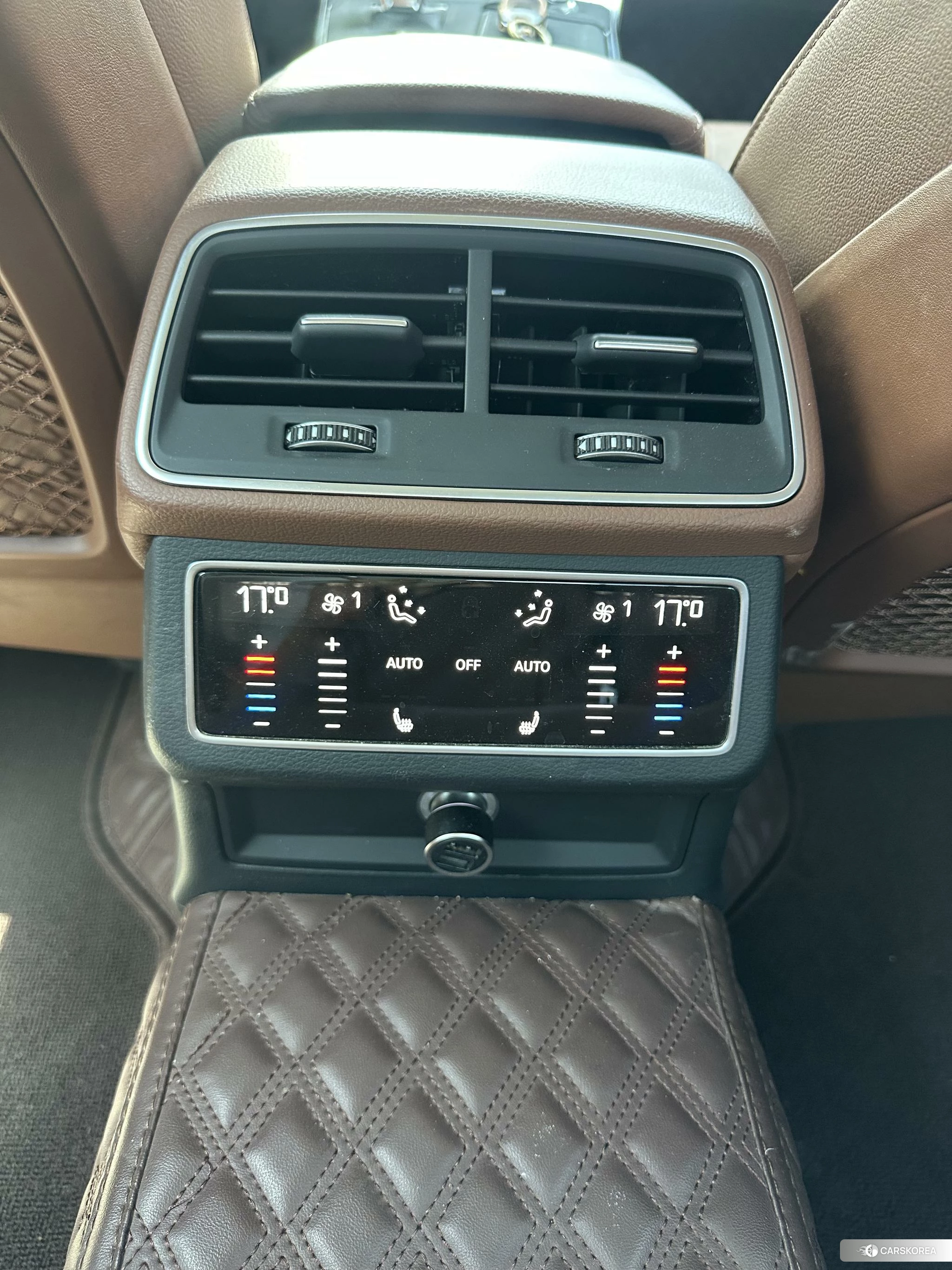 Audi A6L 2020 Черный из Китая, фото 6