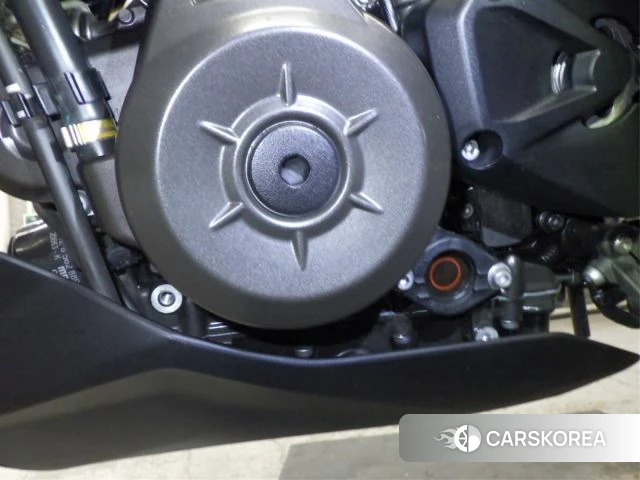Engine photo