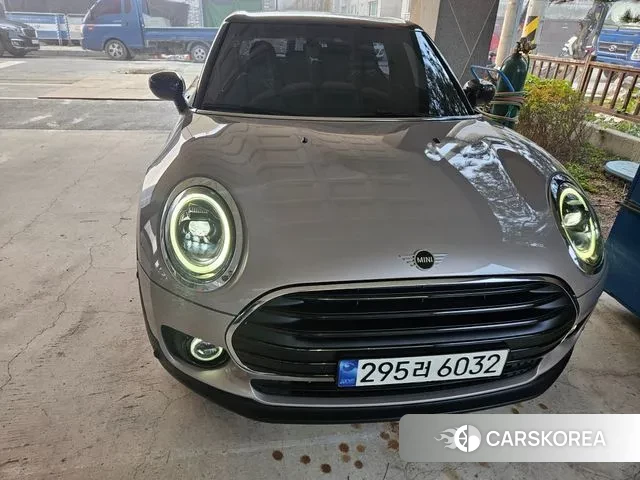 Mini Cooper SD Clubman 2023 Песочный из Кореи, фото 4