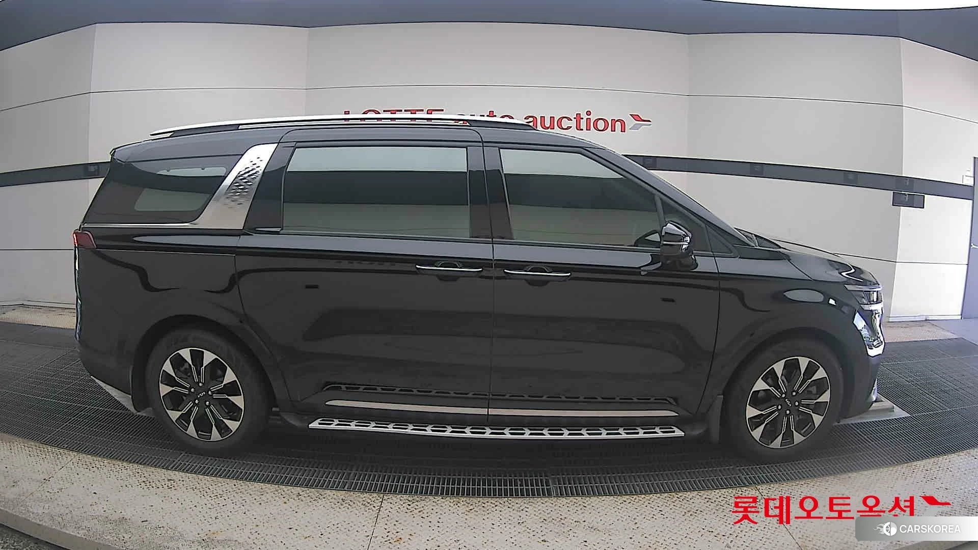 Kia Carnival id 4679387 из Кореи 22