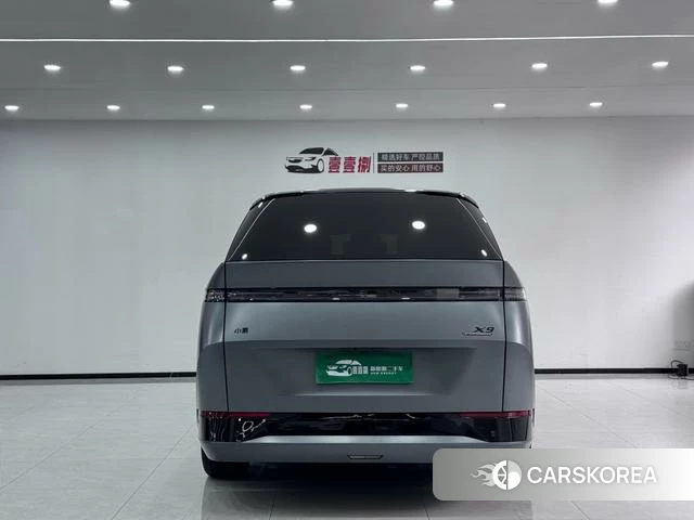 Xiaopeng Motors Xiaopeng X9 2025 Темно-серый из Китая, фото 3