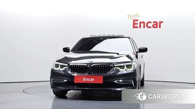 BMW 5 Series (G30) id 3728672 из Кореи 13