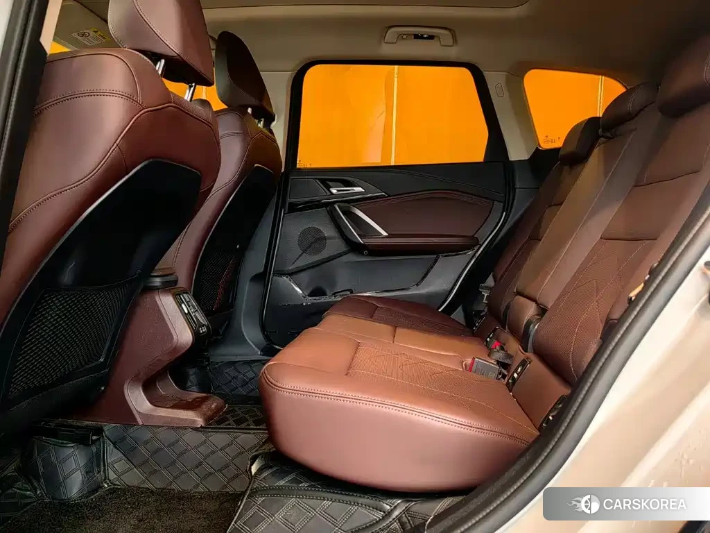 BMW X1 id 4681248 из Китая 7