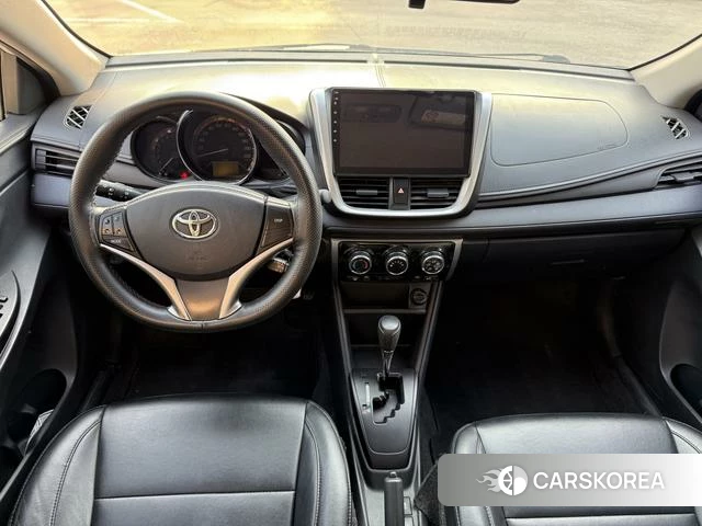Toyota YARIS L Zhixuan 2022 Белый из Китая, фото 3