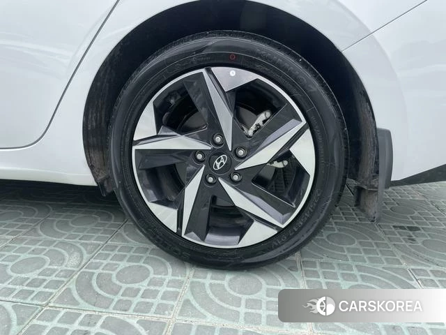 Hyundai Elantra id 4291249 из Китая 22