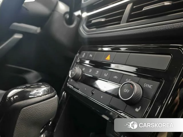 Volkswagen Tuyue 2024 Синий из Китая, фото 5