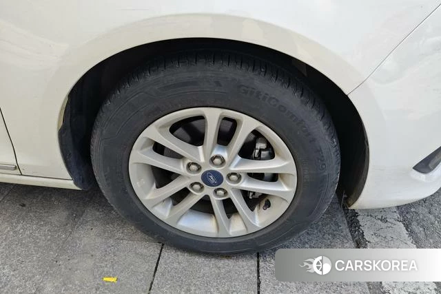 Ford Forrest id 4242308 из Китая 10