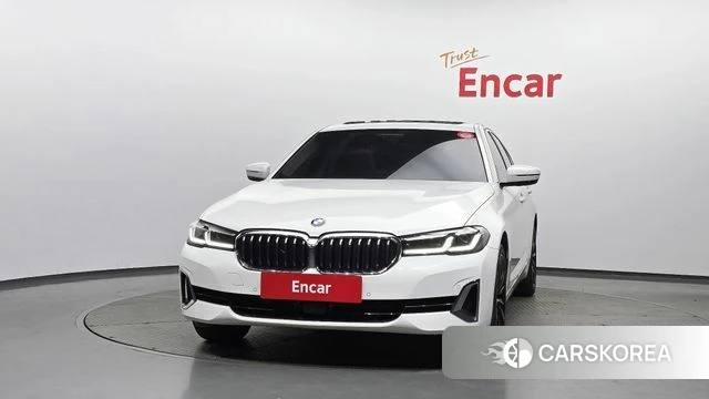 BMW 5 Series (G30) id 4422267 из Кореи 13