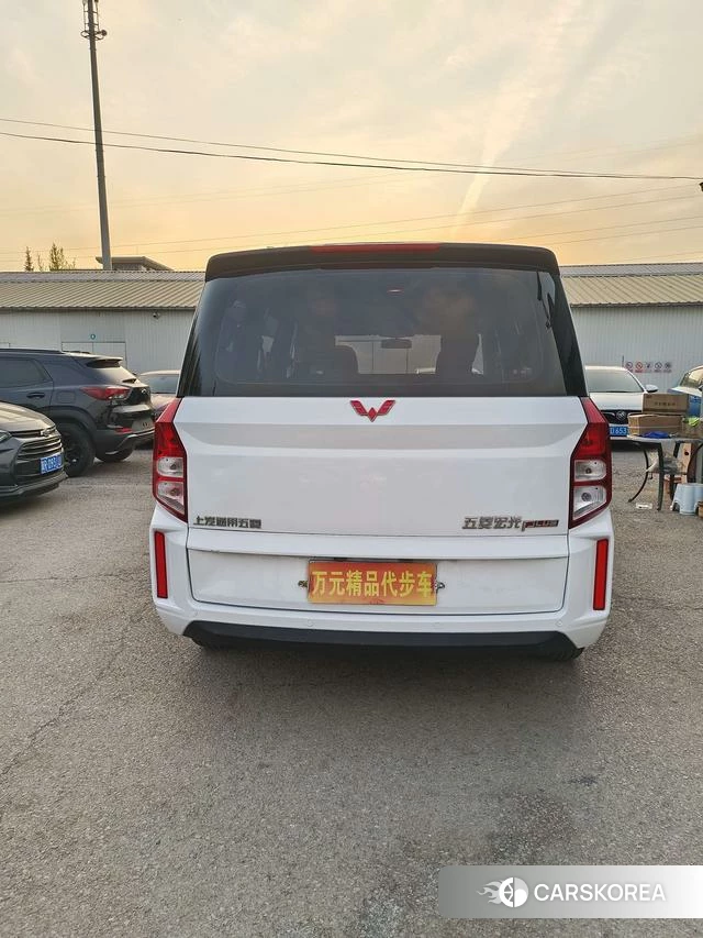 Wuling Automobile Wuling Hongguang PLUS 2023 Белый из Китая, фото 3